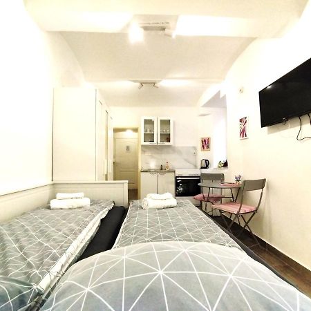 Good Vibrations Apartments Загреб Экстерьер фото