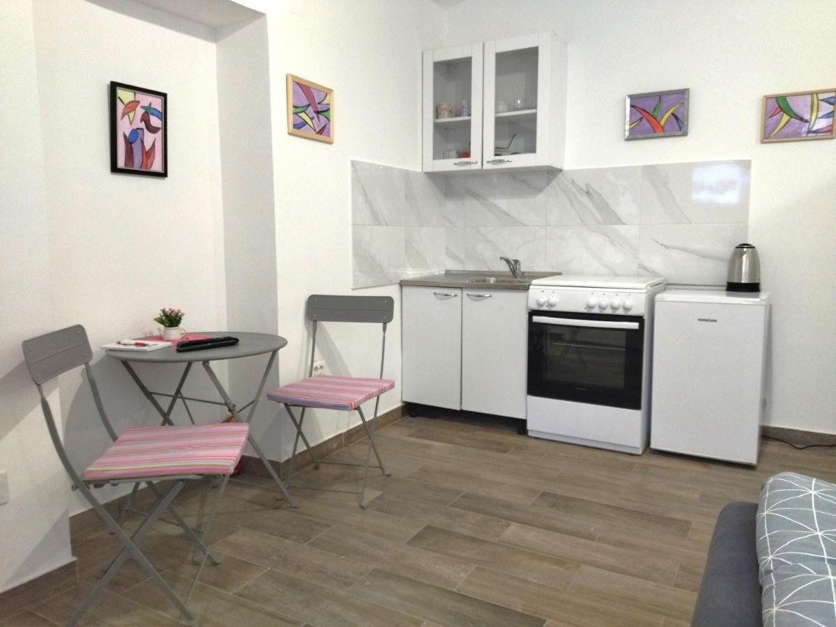 Good Vibrations Apartments Загреб Экстерьер фото