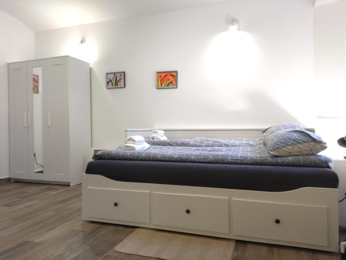 Good Vibrations Apartments Загреб Экстерьер фото